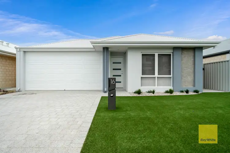 16 Yakkan Street, Bennett Springs WA 6063