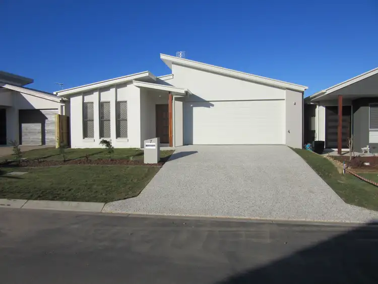 7 Topaz Drive, Caloundra West QLD 4551