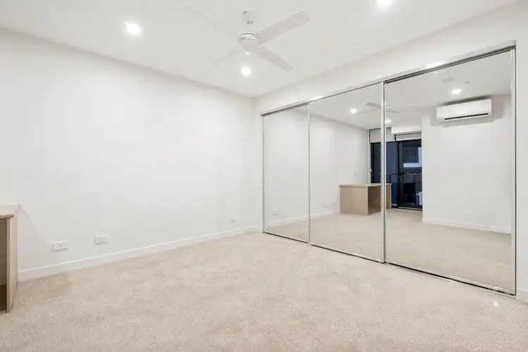 Third view of Homely unit listing, 902/21-25 Carl Street, Woolloongabba QLD 4102