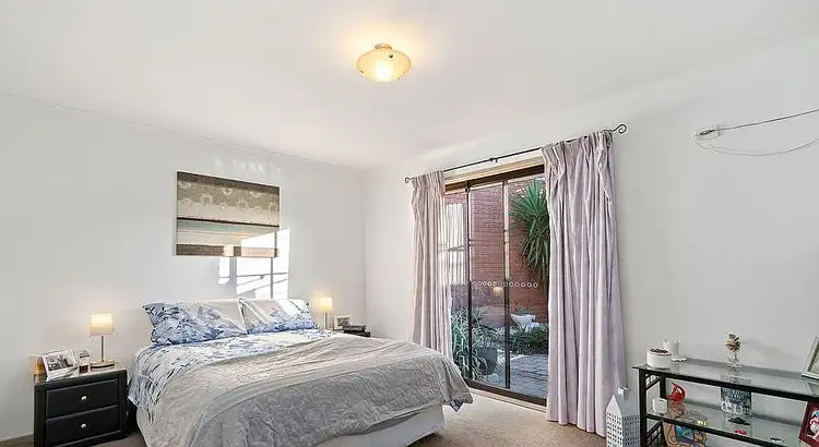 Fourth view of Homely house listing, 8 Linda Court, Werribee VIC 3030