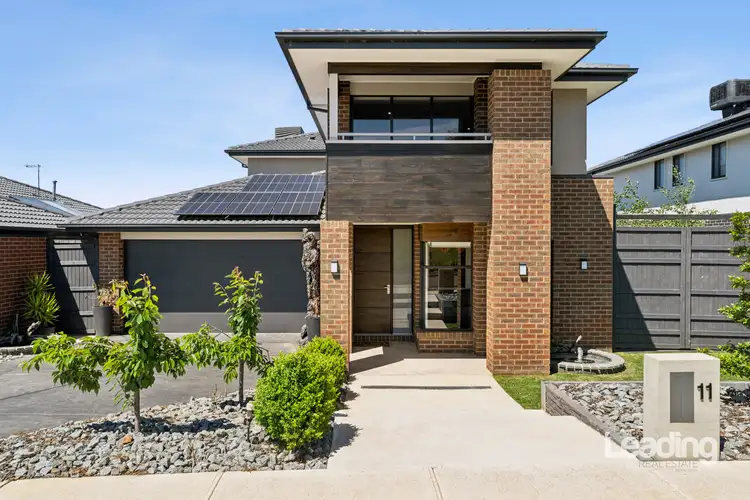 11 Windmill Avenue