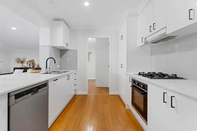 Fourth view of Homely house listing, 5 Culloden Court, Highland Park QLD 4211