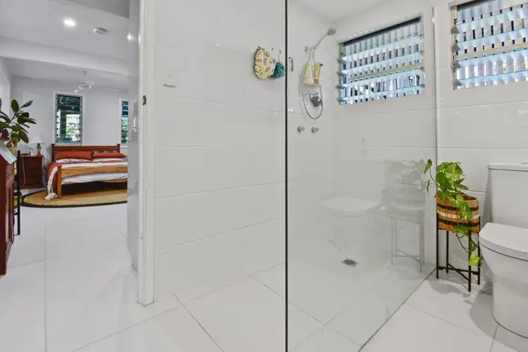 Fifth view of Homely unit listing, 6B Russell Street, Shelly Beach QLD 4551