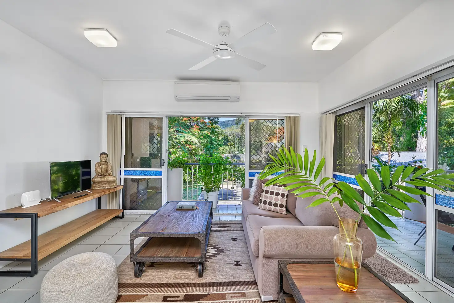 Main view of Homely unit listing, 4/79 Arlington Esplanade, Clifton Beach QLD 4879