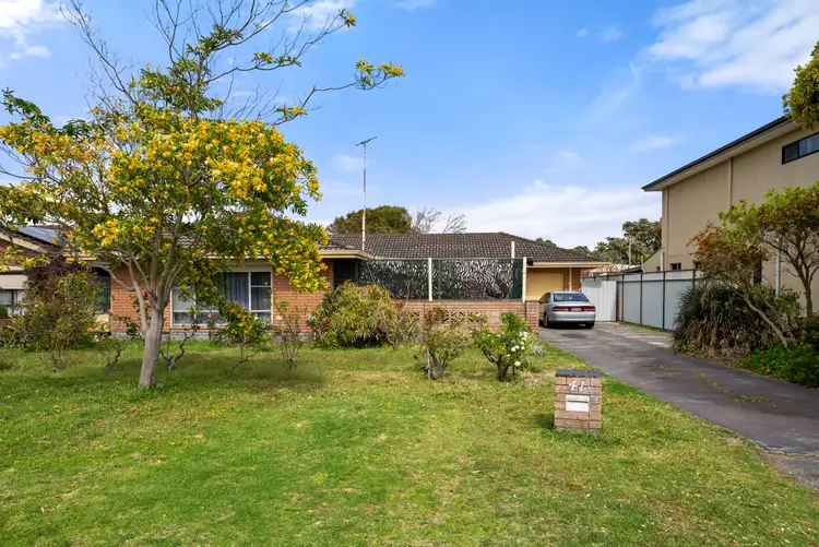 41 Waimea Road, Safety Bay WA 6169