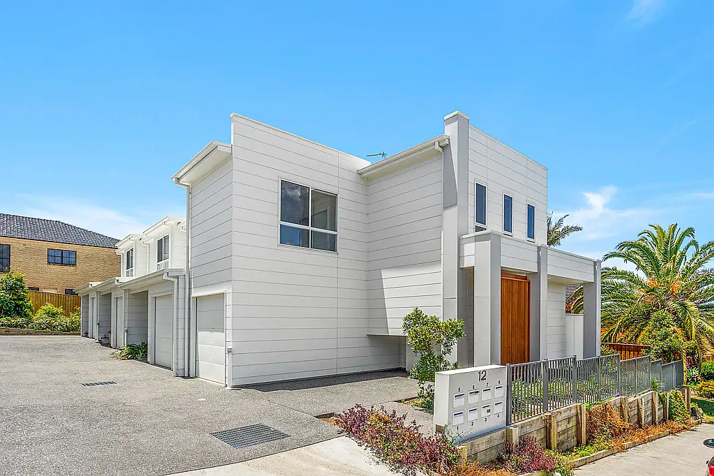 Main view of Homely townhouse listing, 1/12 Barker Street, Balgownie NSW 2519