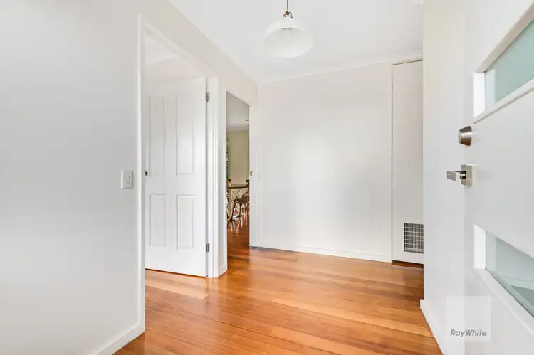 Fifth view of Homely house listing, 8 Drake Close, Gladstone Park VIC 3043