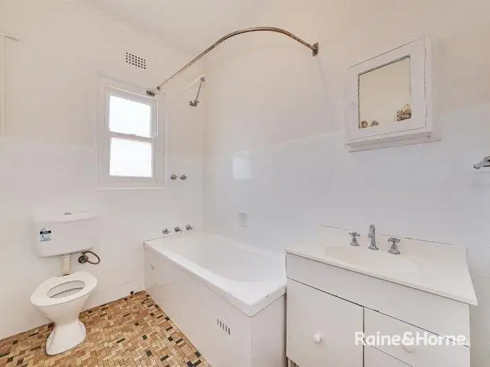 Fifth view of Homely apartment listing, 5/246 Clovelly Road, Clovelly NSW 2031