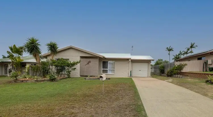 20 Scenic Drive, Mount Louisa QLD 4814