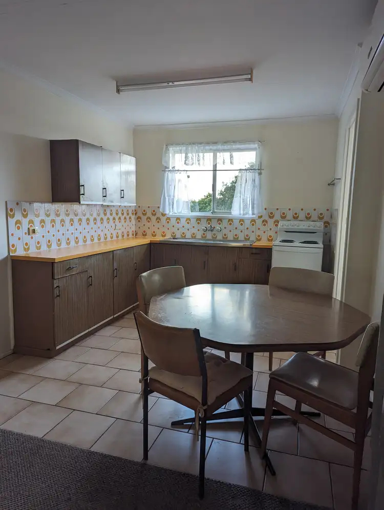 Third view of Homely unit listing, 2/327 Hume Street, South Toowoomba QLD 4350