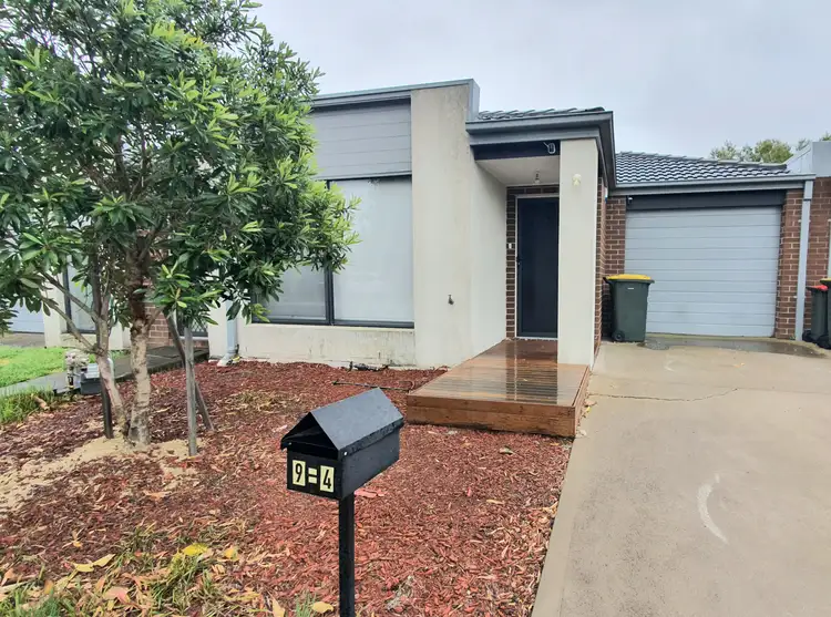 9/4 Mantello Drive, Werribee VIC 3030