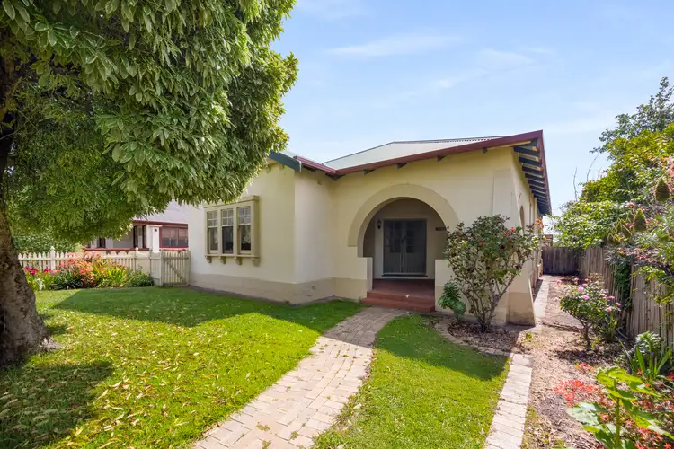 54 Bay Road, Mount Gambier SA 5290