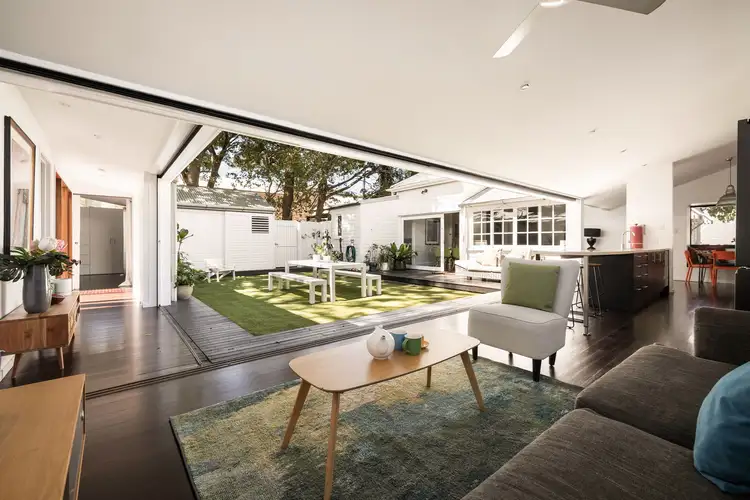 84 Cochrane Street, Red Hill QLD 4059