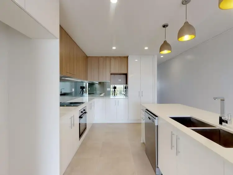 Third view of Homely house listing, 9/24 Victoria Parade, Rockhampton City QLD 4700