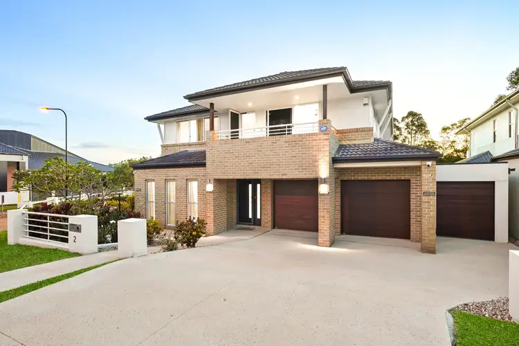 2 Port Peyra Crescent, Varsity Lakes QLD 4227