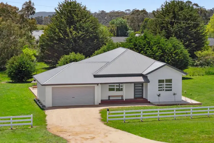 21 Molesworth Street, Glenlyon VIC 3461