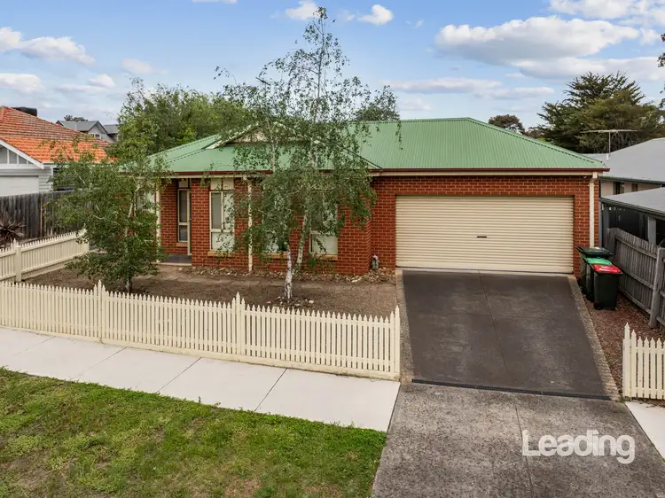 1/30 Ligar Street, Sunbury VIC 3429
