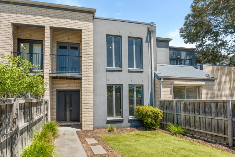 1/65 Pommel Crescent, Epping VIC 3076