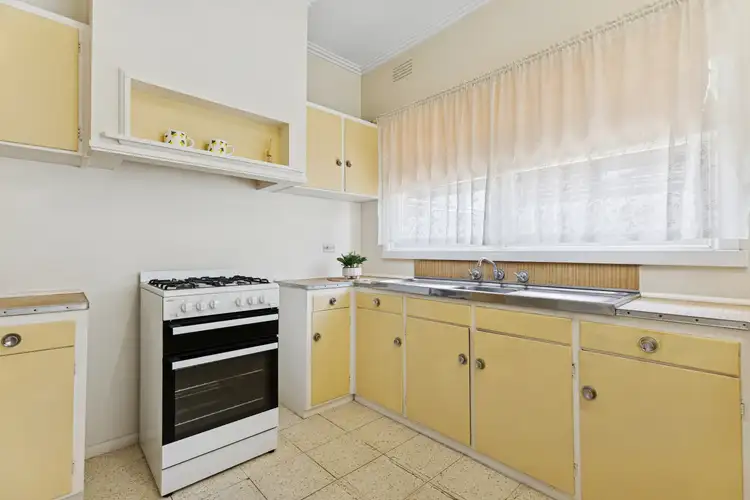 Fifth view of Homely house listing, 44 Hobbs Crescent, Reservoir VIC 3073