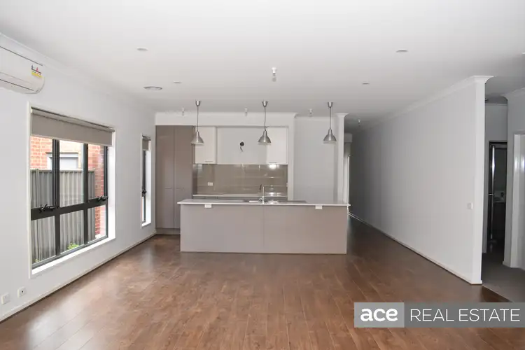 Third view of Homely house listing, 7 Manning Circuit, Tarneit VIC 3029