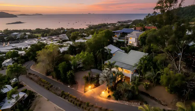 7 Macona Crescent