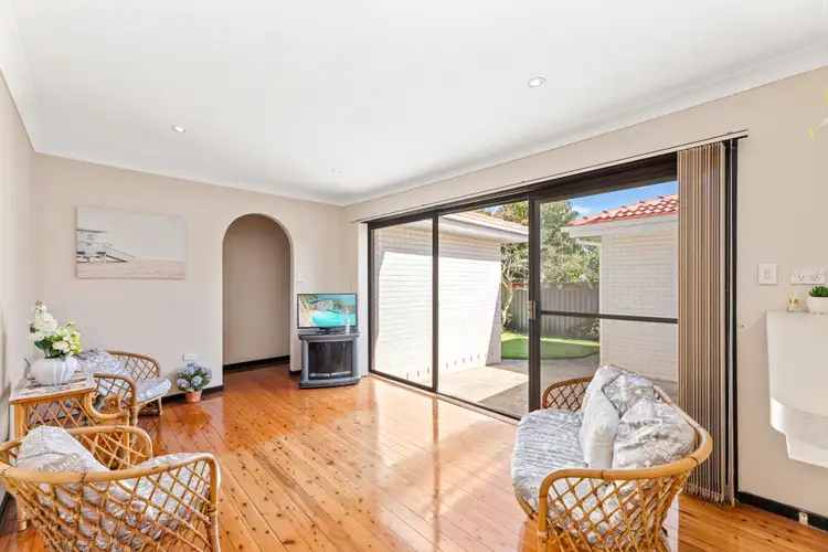 Third view of Homely house listing, 5 Poplar Place, Kirrawee NSW 2232