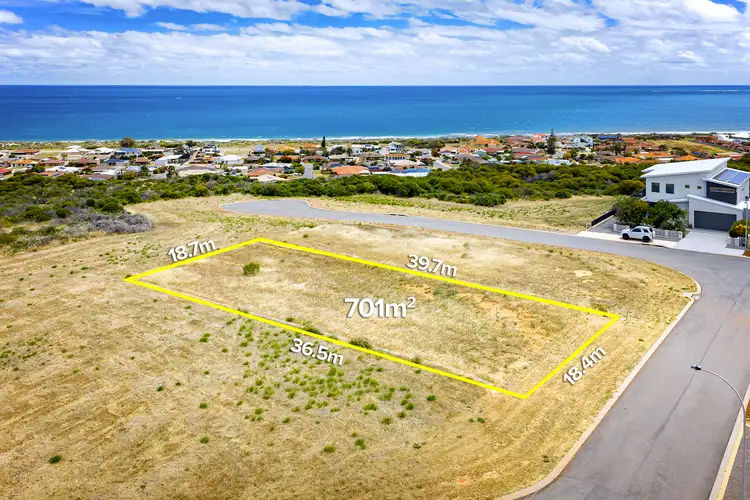 4 Highland Loop, Wandina WA 6530