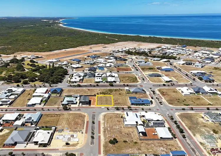 733, 24 Hamelin Avenue