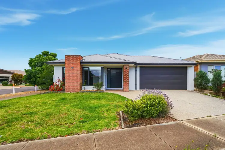 21 Yallaroo Chase, Werribee VIC 3030