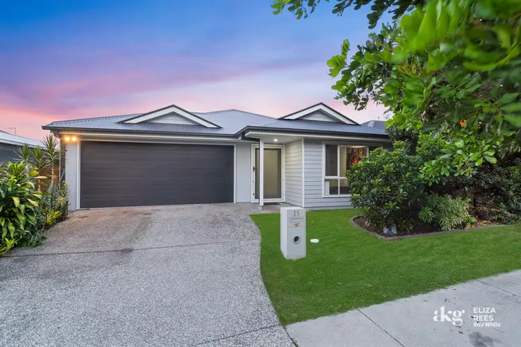 25 Jackson Place, Greenbank QLD 4124