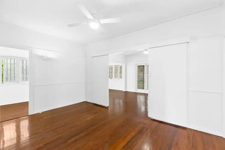 26 Lennon Street, Stafford QLD 4053