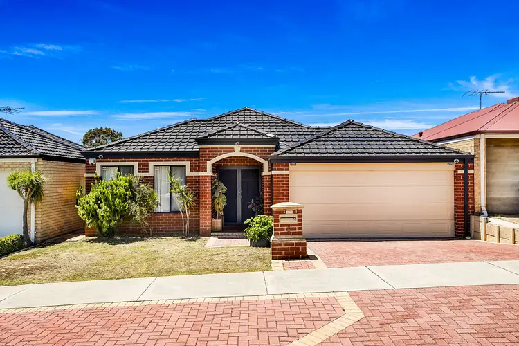 6 Santarosa Way, Stirling WA 6021