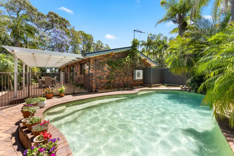 4 Jamberoo Place, Bangor NSW 2234