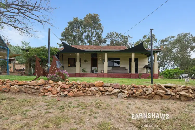 22 Dyer Street, Clackline WA 6564