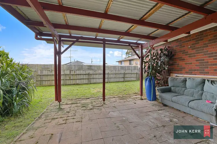 Fifth view of Homely house listing, 10 Randall Crescent, Moe VIC 3825