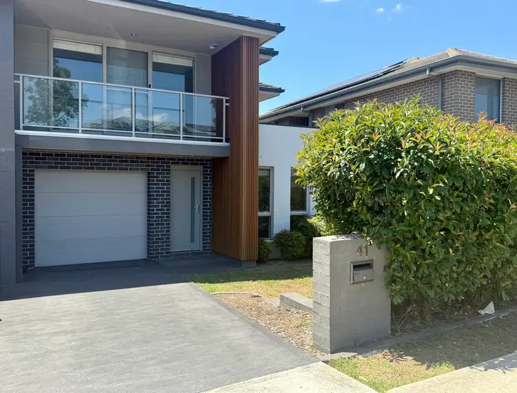 41 Dalmatia Avenue, Edmondson Park NSW 2174