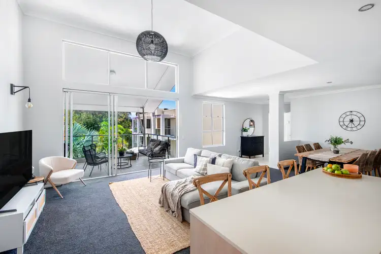 37/253 Varsity Parade