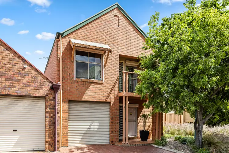 9 The Walkway, North Haven SA 5018