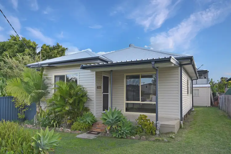 6 Restella Avenue, Davistown NSW 2251