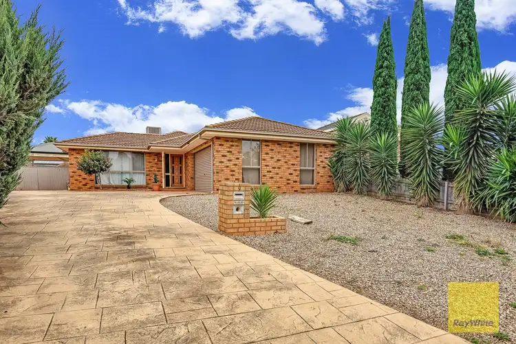 Main view of Homely house listing, 9 Golconda Close, Hoppers Crossing VIC 3029