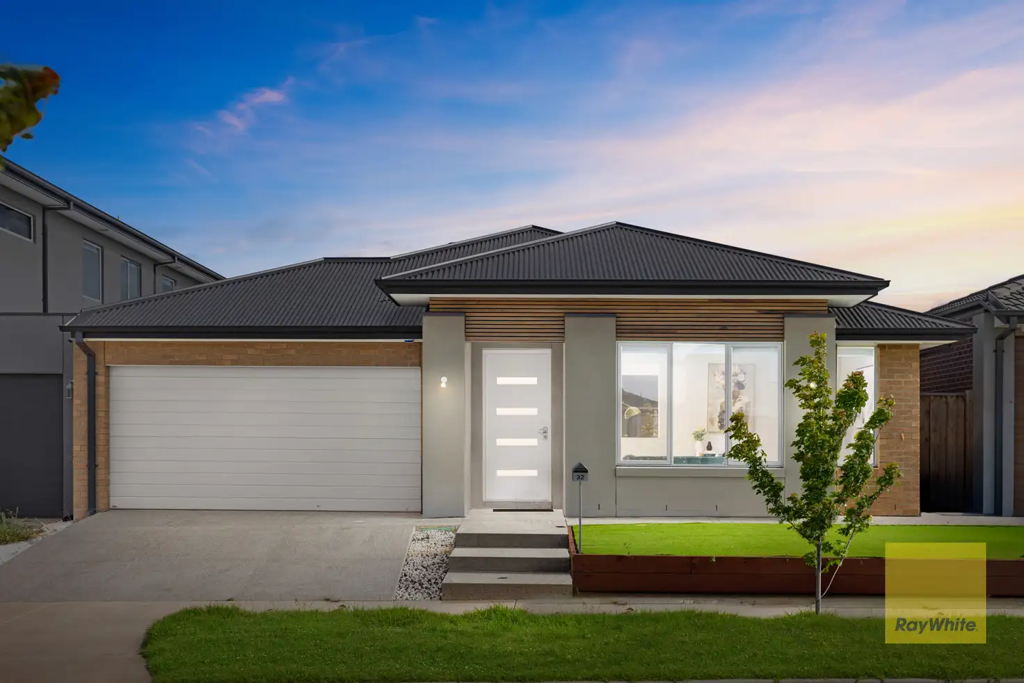 Main view of Homely house listing, 32 Mosley Crescent, Truganina VIC 3029