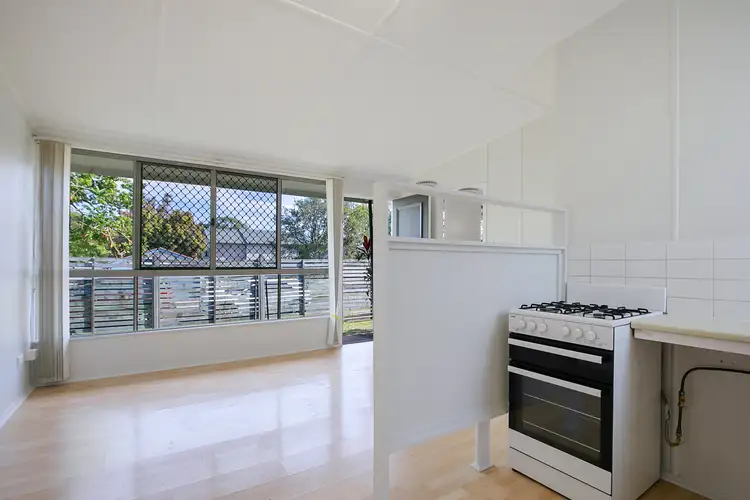 Third view of Homely unit listing, 8/9 Baradine Street, Newmarket QLD 4051