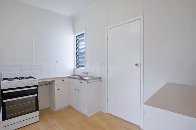 Fourth view of Homely unit listing, 8/9 Baradine Street, Newmarket QLD 4051