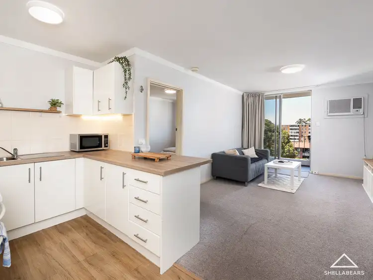 69 King George Street