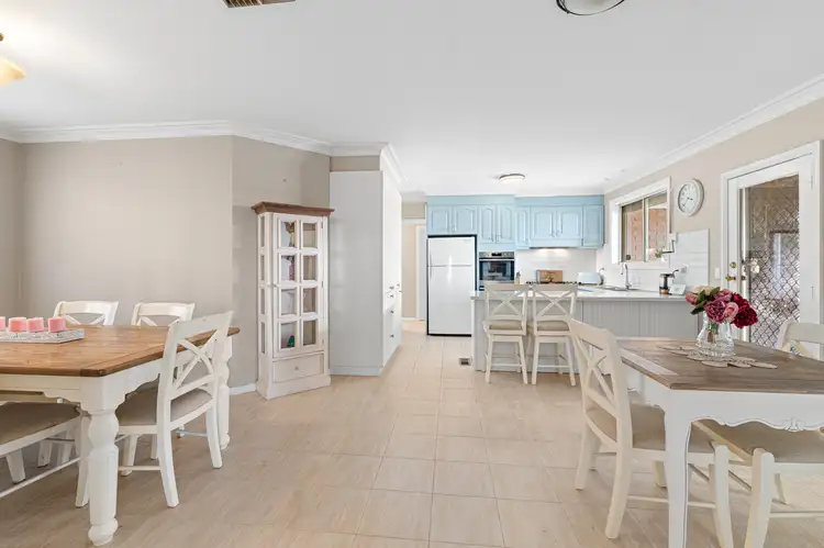 Fifth view of Homely house listing, 18 Avion Rise, South Morang VIC 3752