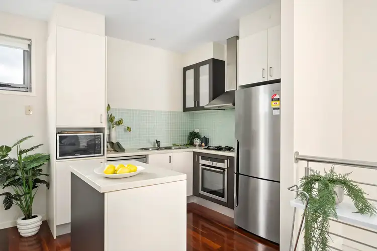 Fourth view of Homely townhouse listing, 2/221 Brunswick Road, Brunswick VIC 3056