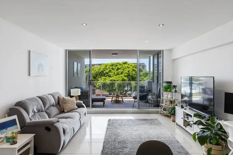 Sixth view of Homely apartment listing, 22/83 Marine Parade, Redcliffe QLD 4020