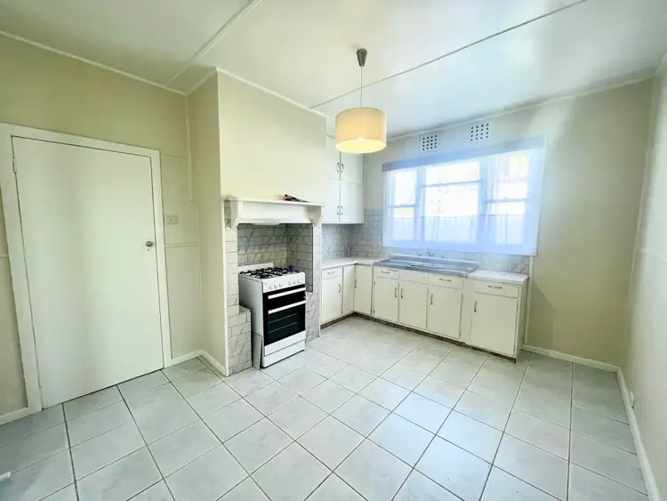 Second view of Homely house listing, 10 Bardsley Street, Sunshine West VIC 3020