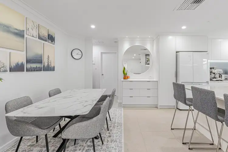 Sixth view of Homely villa listing, 6/215 Washington Street, Victoria Park WA 6100