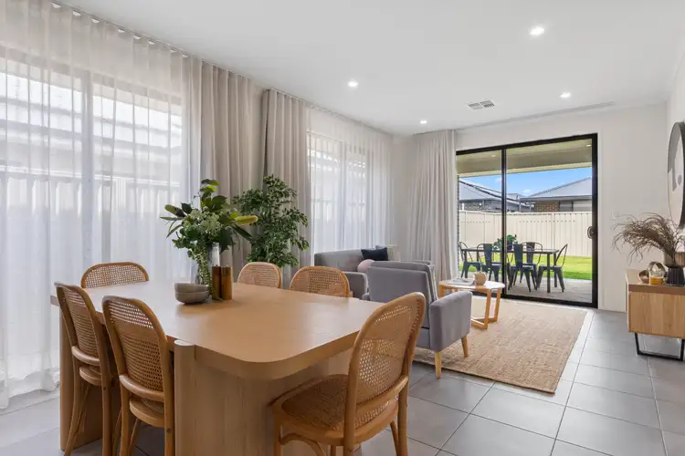 Second view of Homely house listing, 33 Noble Circuit, Onkaparinga Heights SA 5163